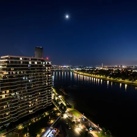 Apartment Bw Residences Penthouse 2bdr With Pool&gym Belgrade