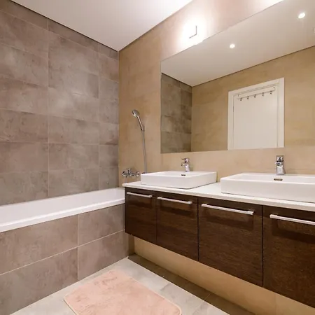 Bw Residences Penthouse 2bdr With Pool&gym *